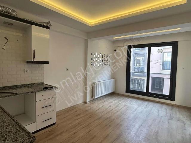 Şirinyer'de Kiralık 1+1 Daire Vergi Dairesi Yakını