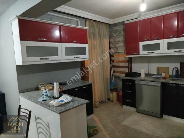 Şirket Elamanlarına Merkezde Eşyalı Kiralık 3+1 Doğalgazlı Daire