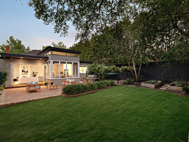 Irresistible Charm in an Enviable Location