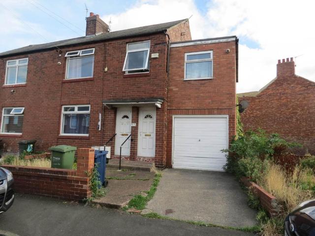 Irthing Avenue, Newcastle Upon Tyne NE6 3 bed flat to rent £800 pcm £185 pw