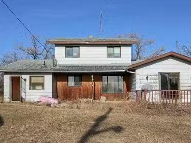 Irvine Kelln Acreage 10 Acres More Or Less, Last Mountain.