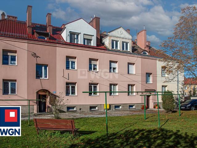 Iwiny, iwiny, 28,70 m2