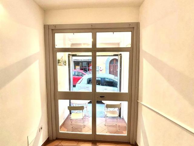 ITMB2191 San Niccolò grande FONDO per complessivi 150 mq. 110m² Firenze