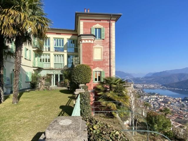 ITALIEN / Lago di Lugano Exklusive Duplex Wohnung in herrlichster Sonnenlage