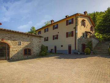 Itdf1976 Sulle colline circostanti il centro abitato di Ba. 950m² Barberino di Mugello
