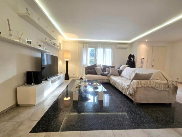 Itdm2720 In una delle zone residenziali migliori di Campi. 430m² Campi Bisenzio