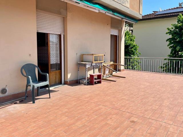 Itgc2969 Luminoso ed ampio Quadrilocale, al Primo Piano co. 116m² Firenze