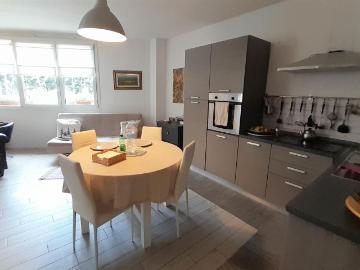 Itgp952 In zona ben servita, al primo piano di deliziosa P. 118m² Firenze