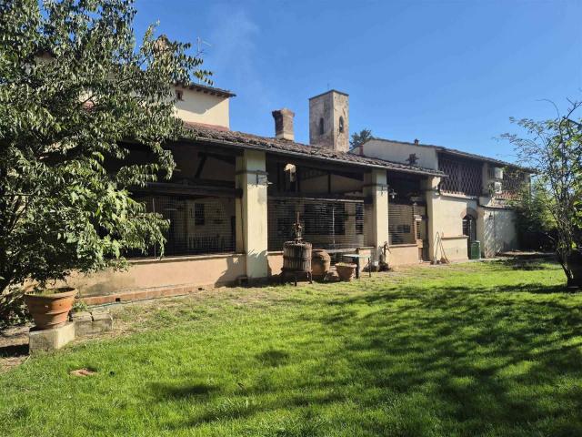 Itsl2667 – Mantignano, in posizione tranquilla, immersa nel. 260m² Firenze