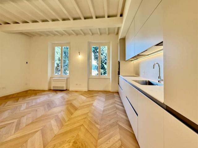 Itsp2656 La proprietà presentata si trova nella Storica E. 65m² Firenze