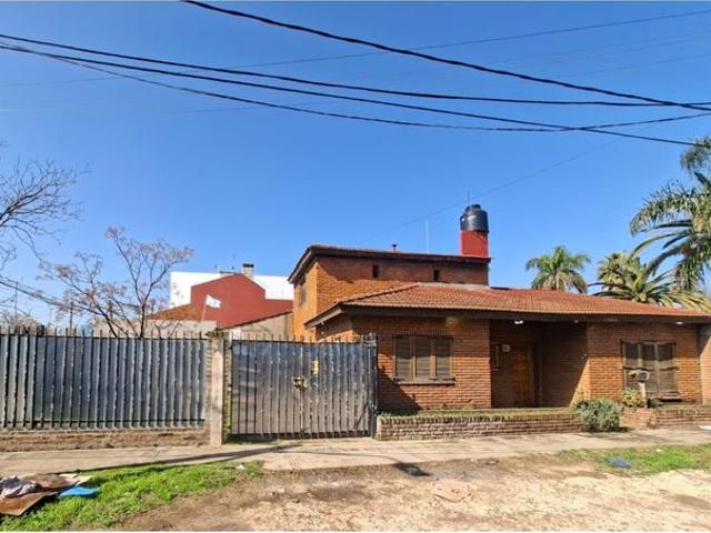 Ituzaingó Centro, Ituzaingó, Provincia de Buenos Aires