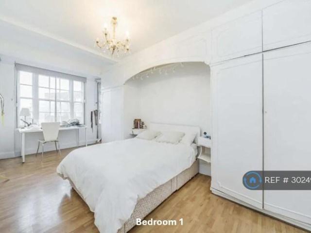 Ivor Court, London, NW1 3 bed flat to rent £4,500 pcm £1,038 pw