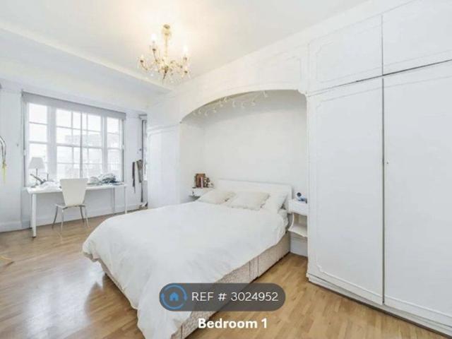 Ivor Court, London NW1, 3 bed flat to rent, £4,500 pcm | PrimeLocation