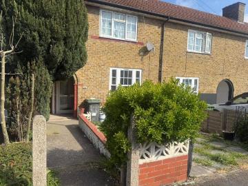 Ivorydown, Bromley BR1, 2 bed property to rent, £1,850 pcm | PrimeLocation