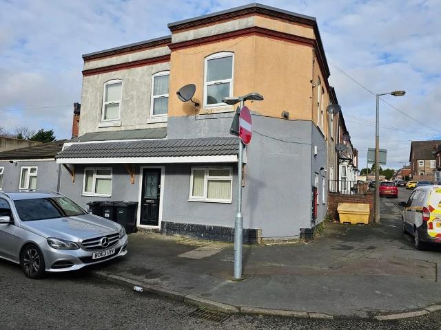Ivanhoe Street, Dudley, West Midlands DY2, 1 bed flat to rent, £775 pcm | PrimeLocation