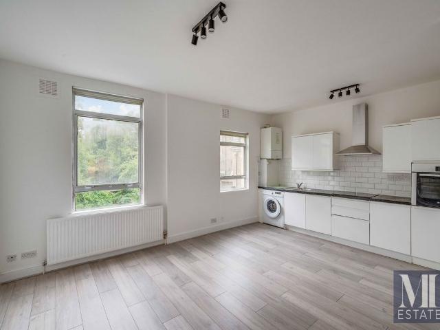 Iverson Road, West Hampstead NW6, 2 bed flat to rent, £2,400 pcm | PrimeLocation