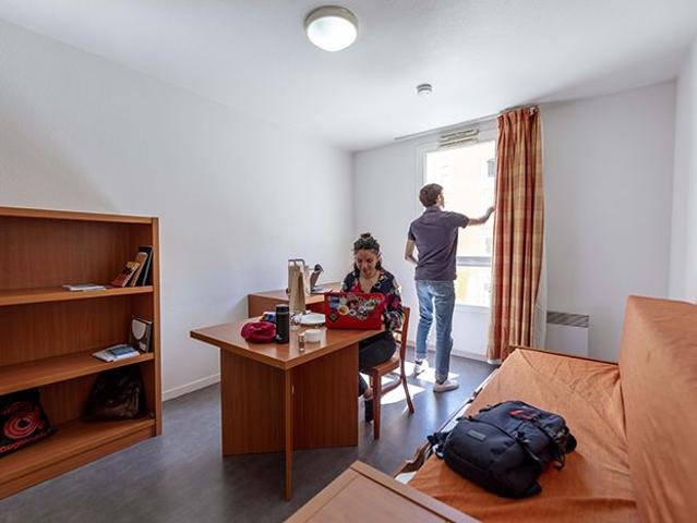 Ivry Sur Seine, 44/46 rue Raspail, 94200 Ivry Sur Seine