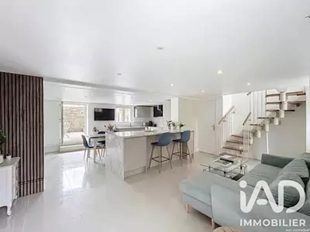 Ivry sur Seine 94200 Achat / Vente maison 6 pièces t6 parking
