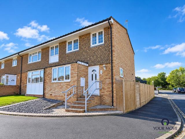 Ivy Crescent, Bognor Regis, West Sussex PO22, 4 bed end terrace house to rent, £1,550 pcm | PrimeLocation