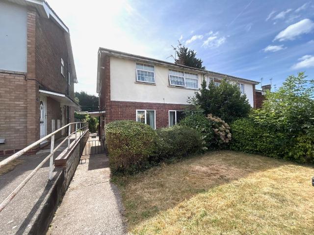 Ivyfield Road, Birmingham B23, 2 bed maisonette to rent, £1,000 pcm | PrimeLocation
