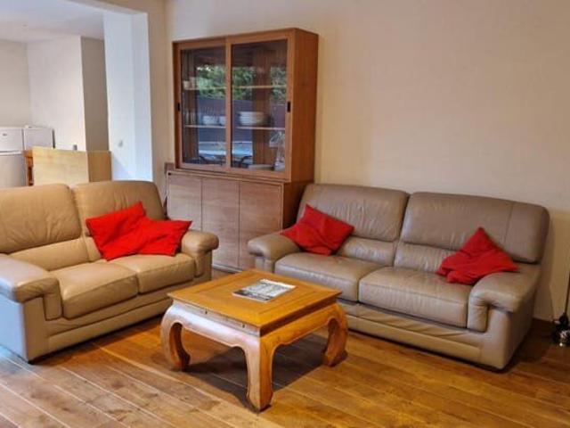 IXELLES: APPARTEMENT MEUBLE 2 CHAMBRES + TERRASSE + PARKING