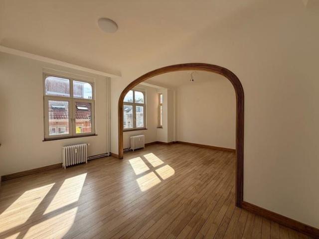 IXELLES Bright 2 bedroom apartment with a terrace