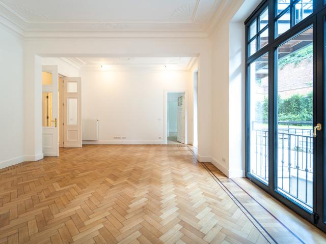 Ixelles I Place Stéphanie | Belgium Sothebys Int. Realty