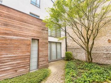 IXELLES – In the heart of the European Quarter