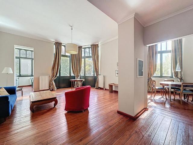 Ixelles Ponds / Louise: Beautiful apartment with character