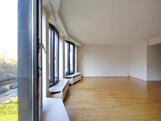 Ixelles Ponds: 250 m² duplex with terraces
