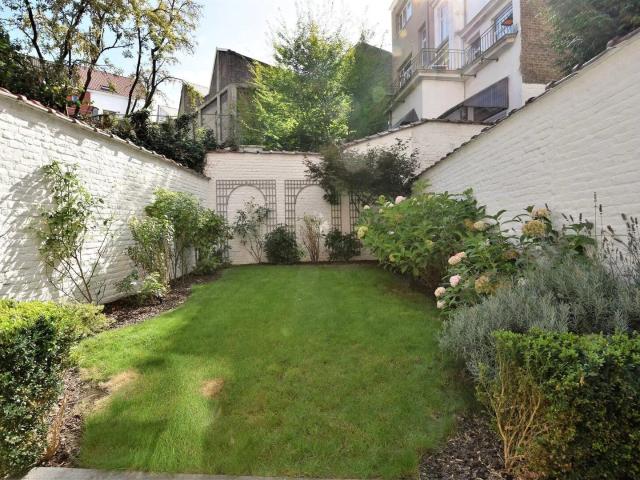 Ixelles/Tenbosch Beautiful 2BR apartment with garden