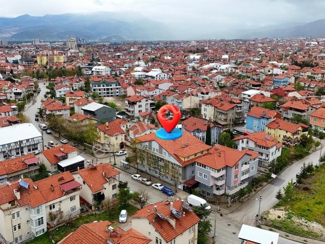 Iyaş Avm'ye Yürüme Mesafesinde Kiralık 2+1 Eşyalı Apart
