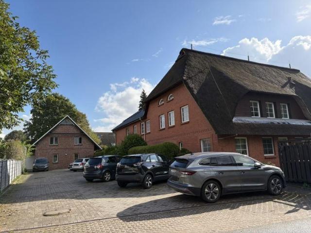 Iydillsche Wohnlage in Alt Garstedt Charmante Maisonette Wohnung mit Balkon und extra viel Platz