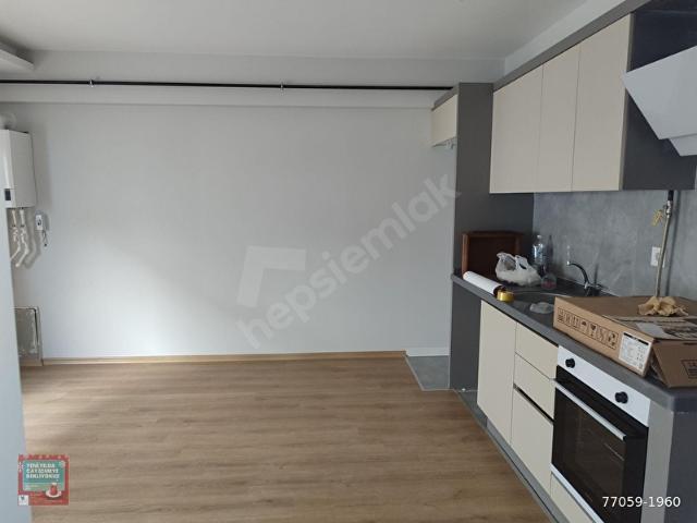 izmir çiğli yeni mah. hastahane yakını 1+1 kiralık d.gazlı daire