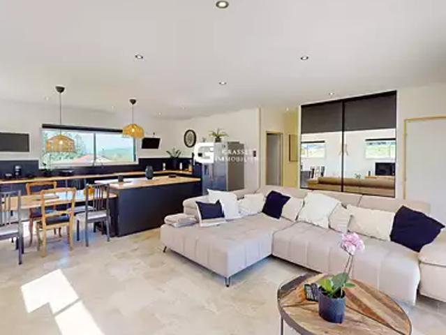 Izernore 01580 Achat / Vente maison 5 pièces t5 au dernier étage terrasse