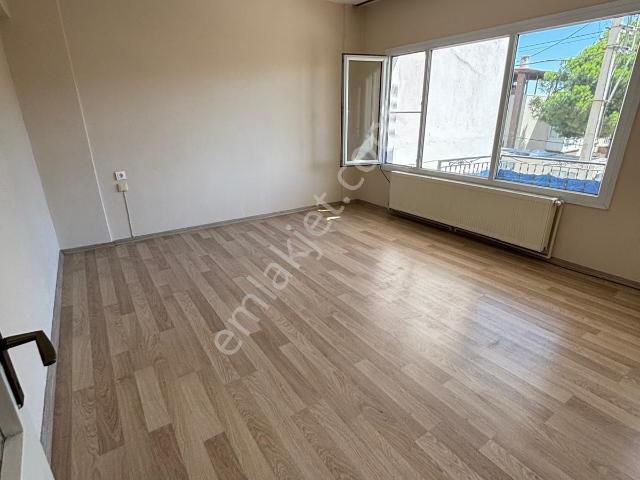 Çizgi Gayrimenkul'den Zafer Mah.de Geniş 3+1 Kiralık Daire