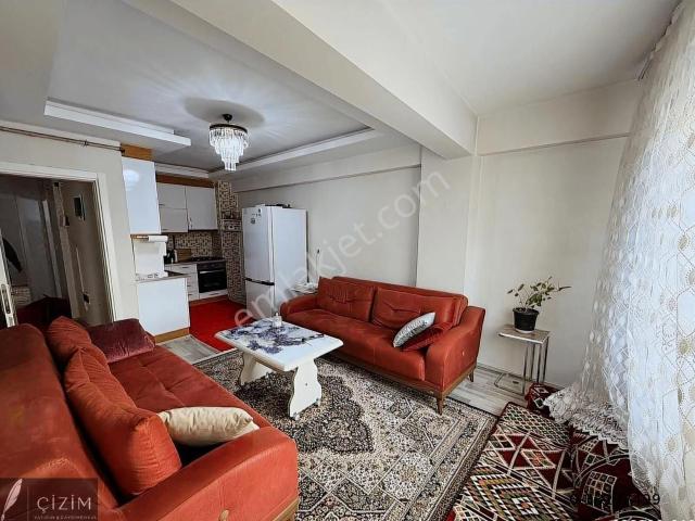 Çizim'den Karaman Mah 90 M2 Ara Kat 2+1 Acil Satılık Daire