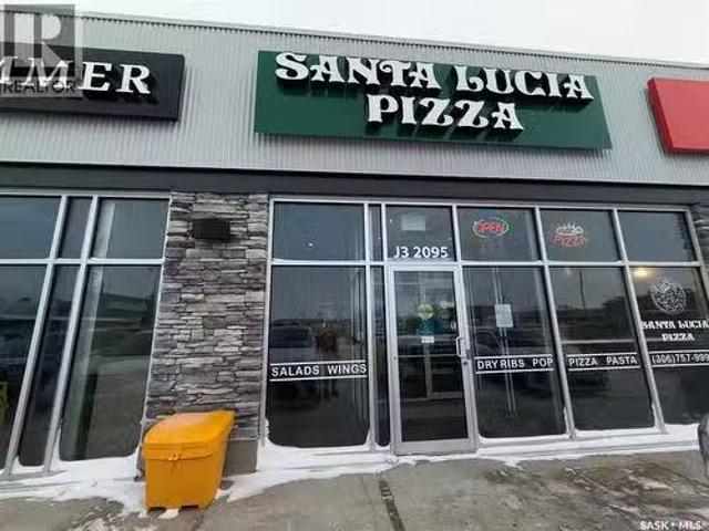 J3 2095 Prince Of Wales Drive, Regina, SK, S4V 3A6 commercia.