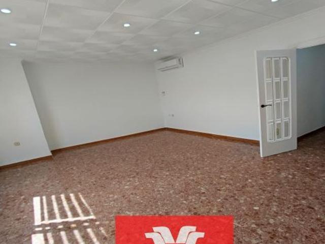 J.A.F INMOBILIARIA VENDE PISO MODERNO Y MUY AMPLIO EN LOLLERÍA PARA ENTRAR A VIVIR