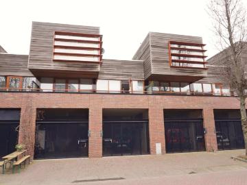 Olland, Meierijstad, Noord-Brabant - Parkeerplaats