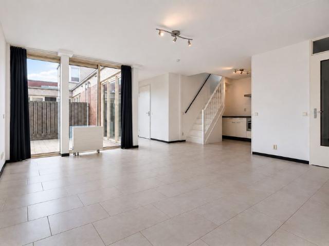 J.J. Slauerhoffstraat 80, 1321 RH Almere