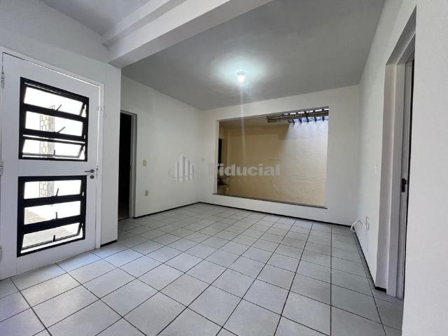 J TAVORA CASA BARAO DE ARACATI, 2190 FUNDOS