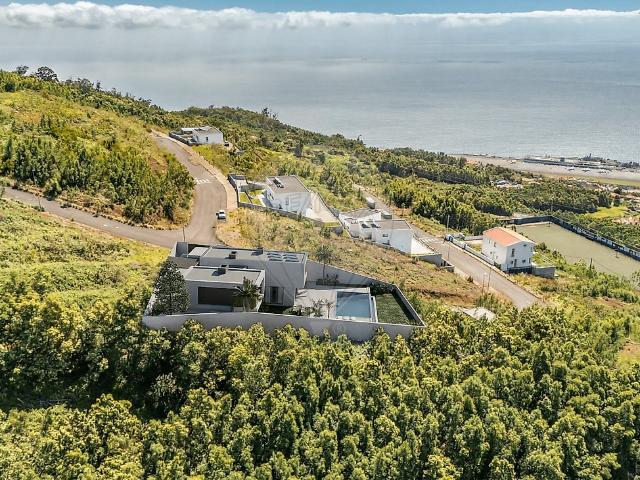 Já imaginou acordar todos os dias com uma vista panorâmica s. 949m² Santa Cruz