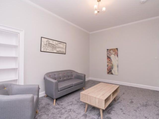 James Court, Central, Edinburgh, EH1