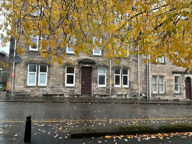 James Street, Dunfermline KY12, 3 bed flat to rent, £1,300 pcm | PrimeLocation