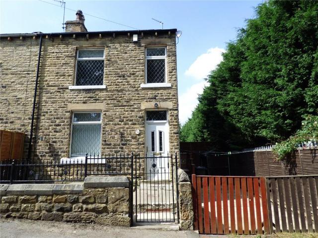 James Street, Liversedge, West. 2 bed end of terrace house to rent £750 pcm £173 pw