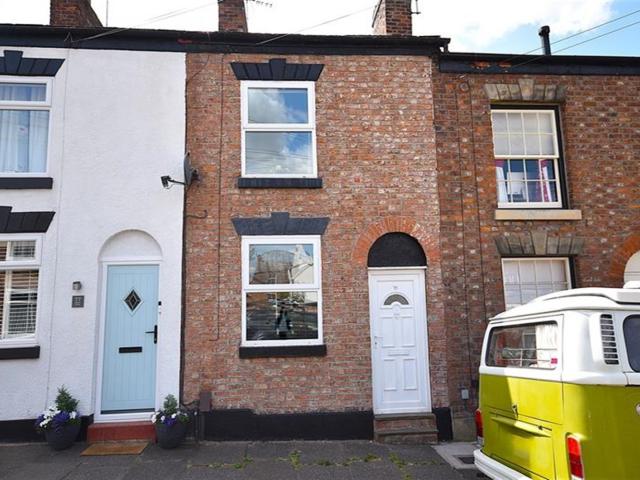 James Street, Macclesfield, 2 bedroom, Terraced