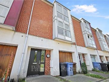 Jamestown Boulevard, Ipswich, Suffolk IP2, 4 bed terraced house to rent, £1,550 pcm | PrimeLocation