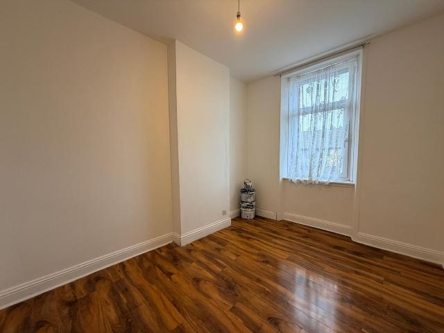 Jamieson Street, Glasgow G42, 2 bed flat to rent, £950 pcm | PrimeLocation