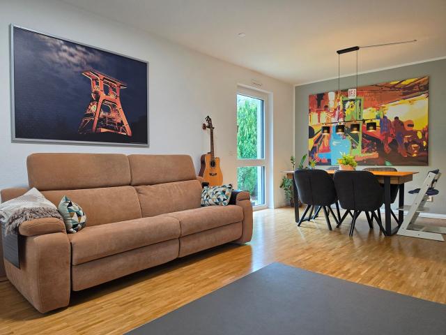 Jan Mar 2027 Modern, spacious, great garden, quiet, underground parking, Essen Amsterdam Apartments for Rent